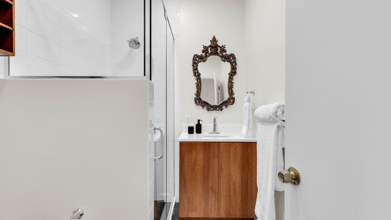 Photo of Bathroom in Savoy