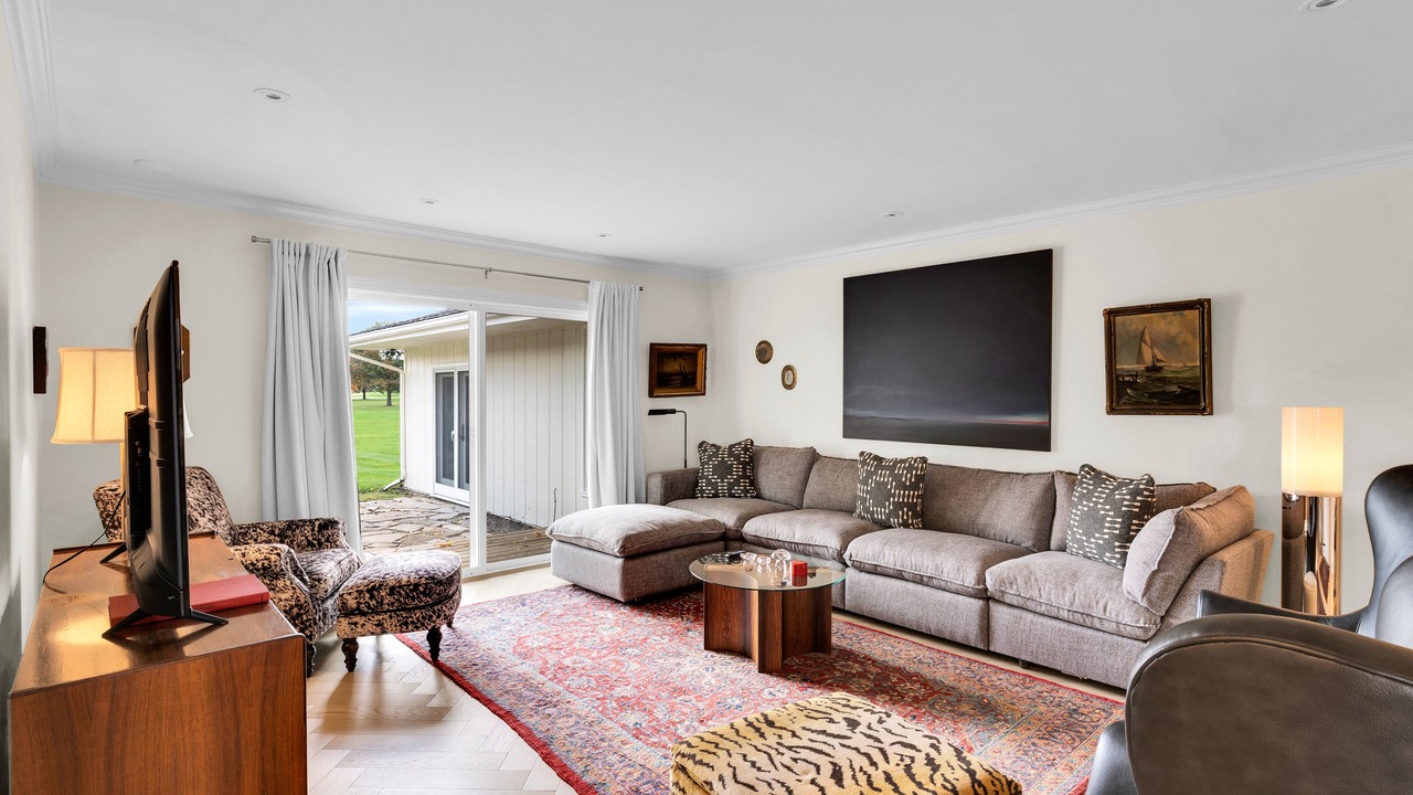 Photo of Livingroom in Savoy