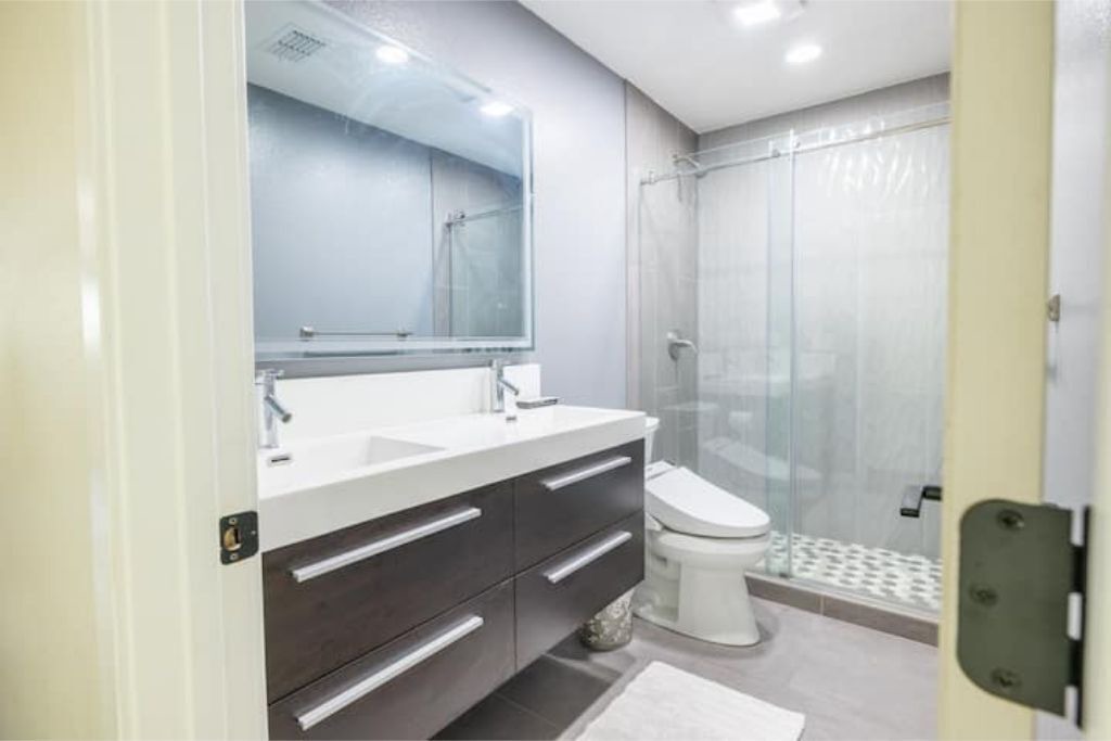 Photo of Bathroom in Lake Area