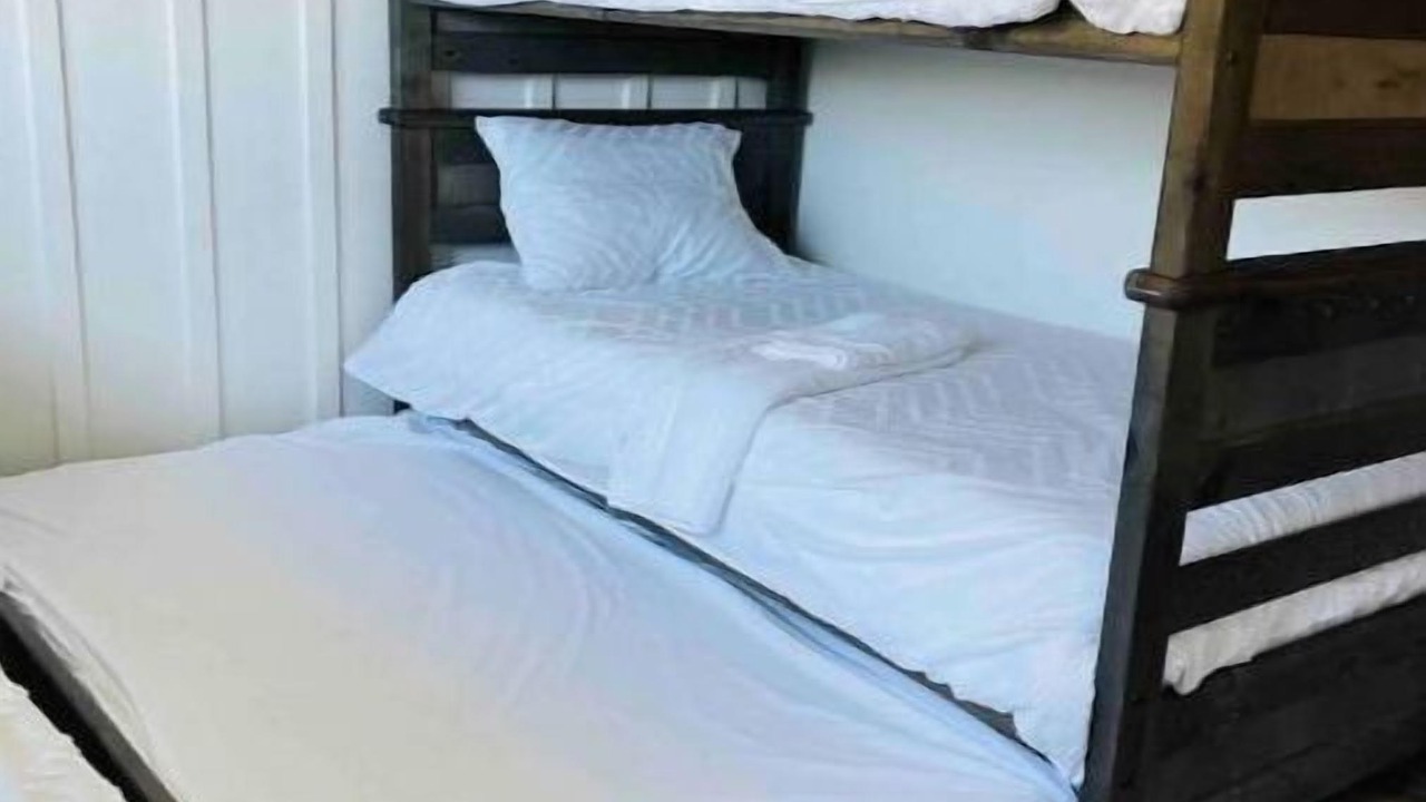 Photo of Bedroom in Lake Area