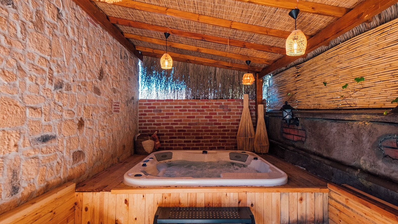 Photo of Bathroom in Masukiye