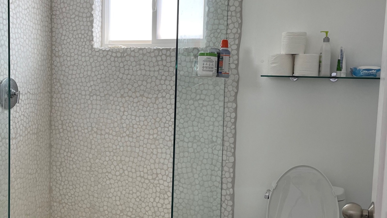 Photo of Bathroom in East San Mateo