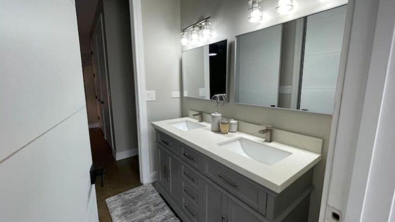 Photo of Bathroom in Near West Side
