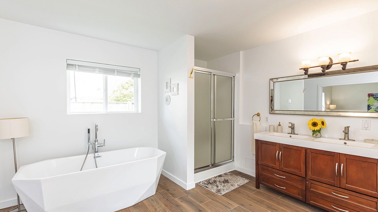 Photo of Bathroom in Garibaldi Highlands