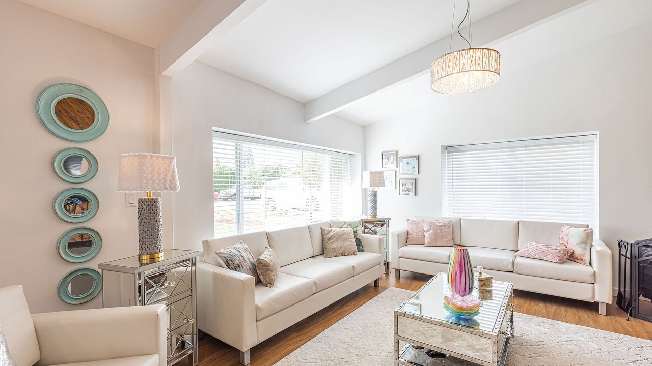 Photo of Livingroom in Garibaldi Highlands