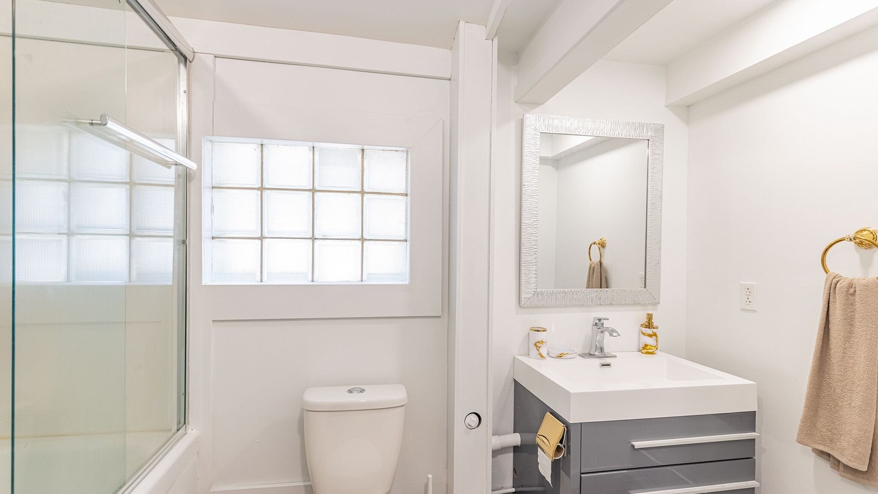 Photo of Bathroom in Garibaldi Highlands
