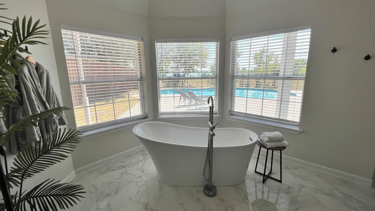 Photo of Bathroom in Rowlett
