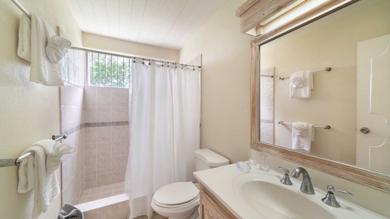 Photo of Bathroom in Sunset Crest