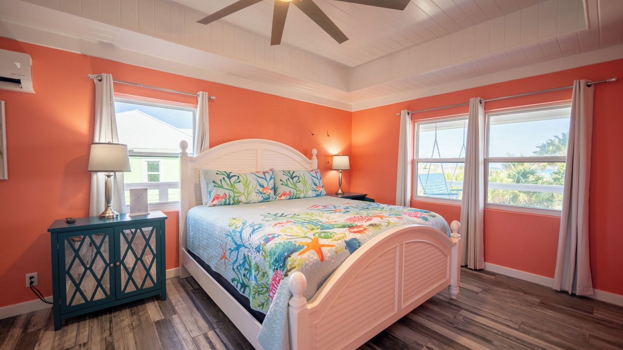 Photo of Bedroom in Green Turtle Estates