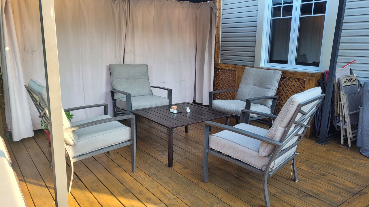 Photo of Patio Balcony in Mont-St-Hilaire