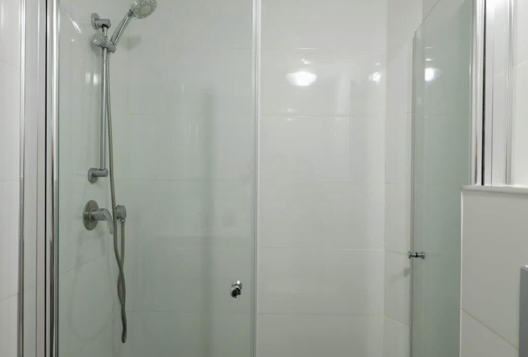 Photo of Bathroom in Florentin