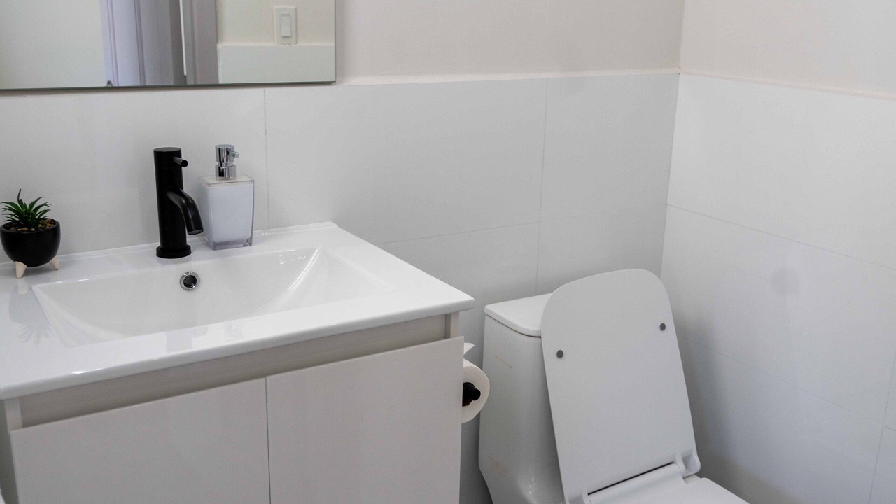 Photo of Bathroom in Cole Bay