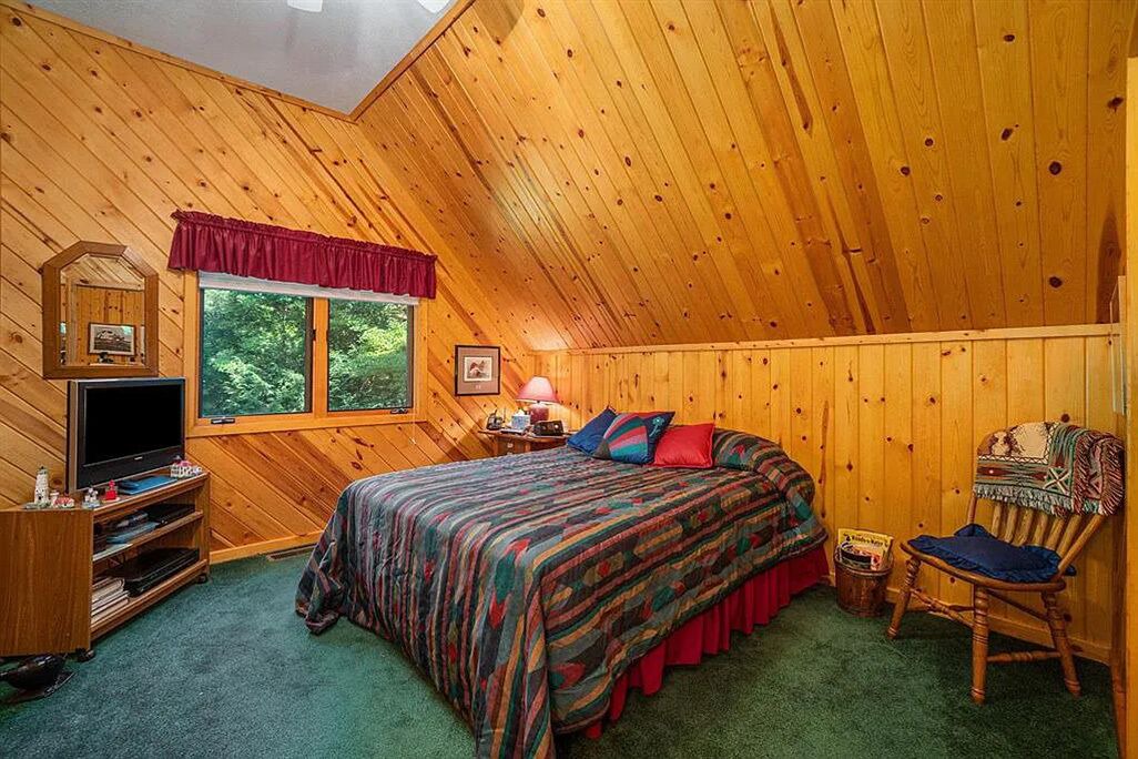 Photo of Bedroom in Frankfort