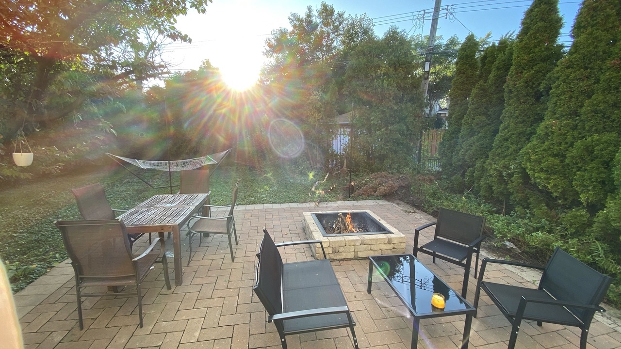 Photo of Outdoor in Logan Square