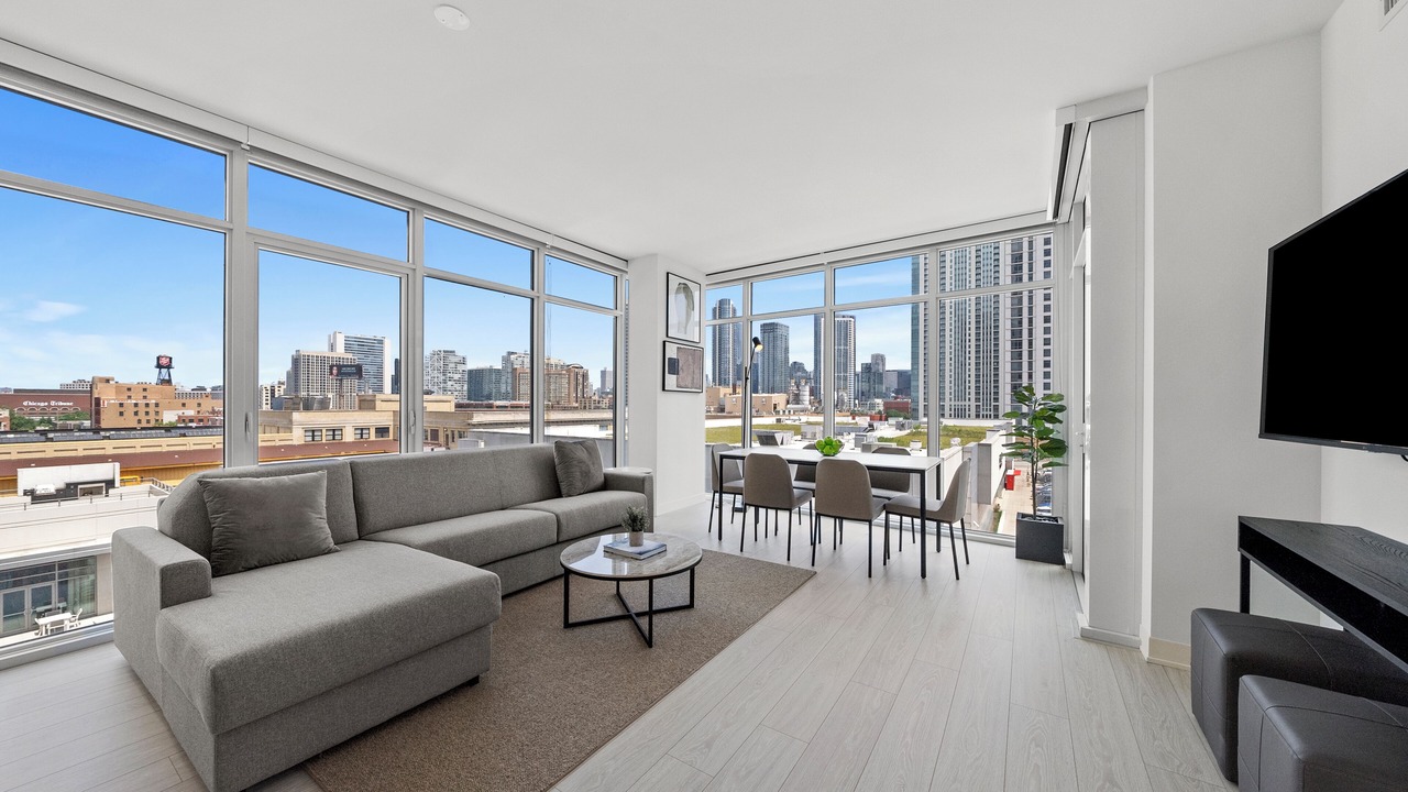 Photo of Livingroom in West Loop