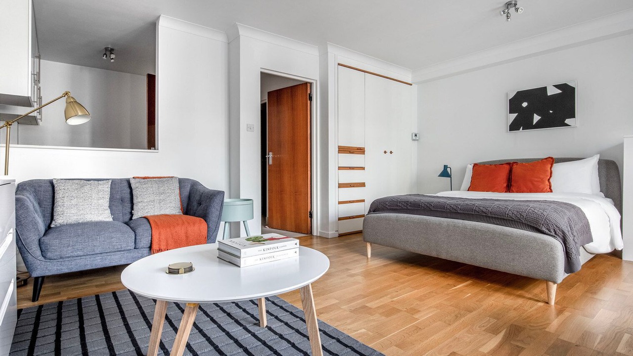Photo of Bedroom in Tower Hill