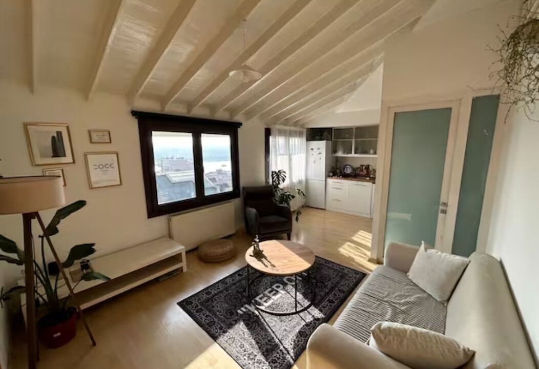 Photo of Livingroom in Galata