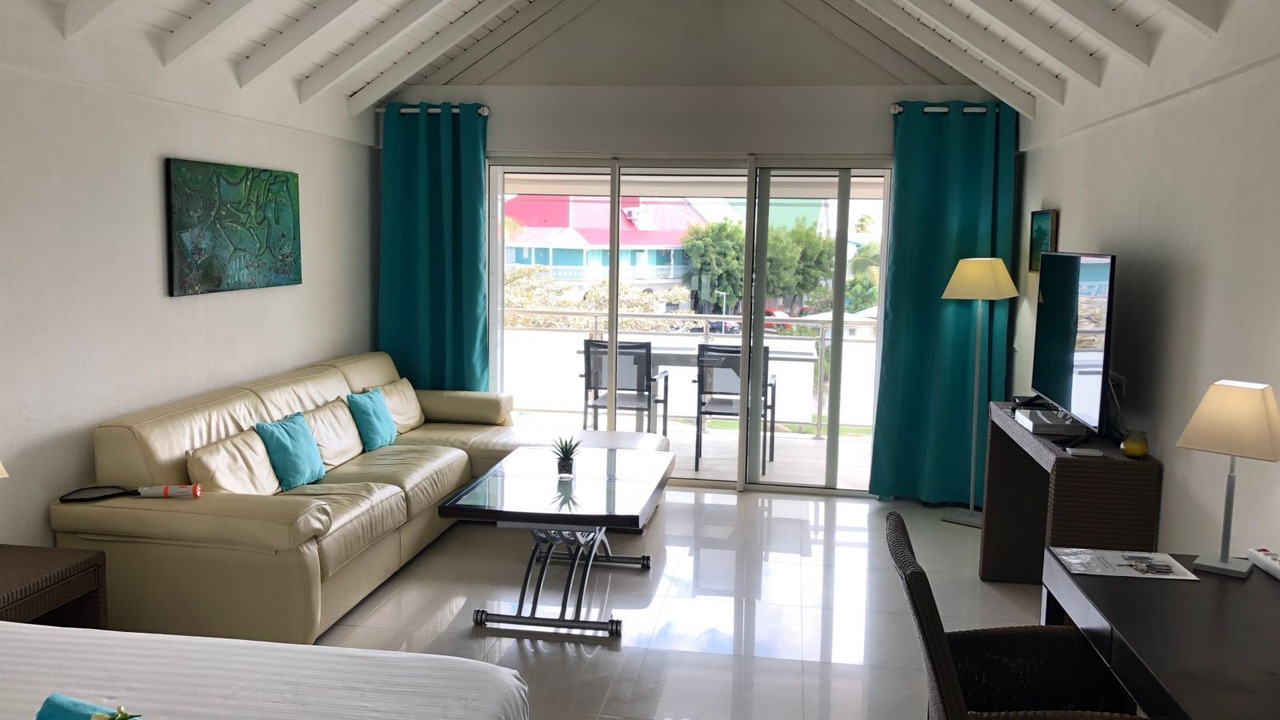 Photo of Livingroom in Orient Bay