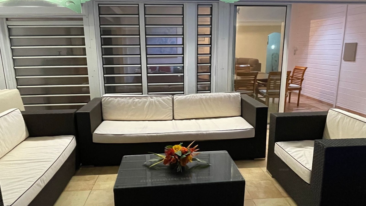 Photo of Livingroom in Orient Bay