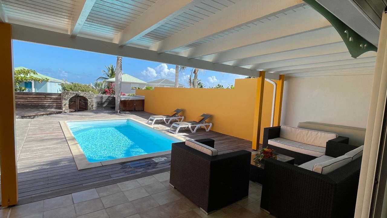 Photo of Outdoor in Orient Bay