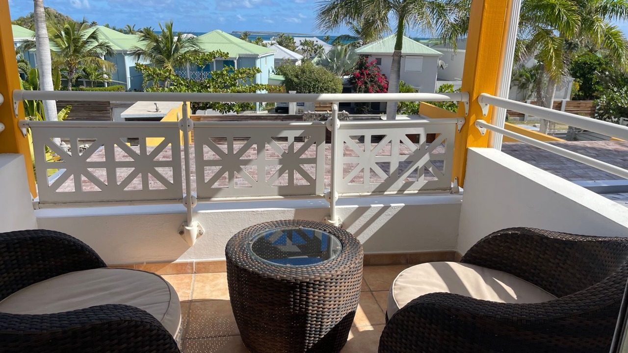 Photo of Patio Balcony in Orient Bay