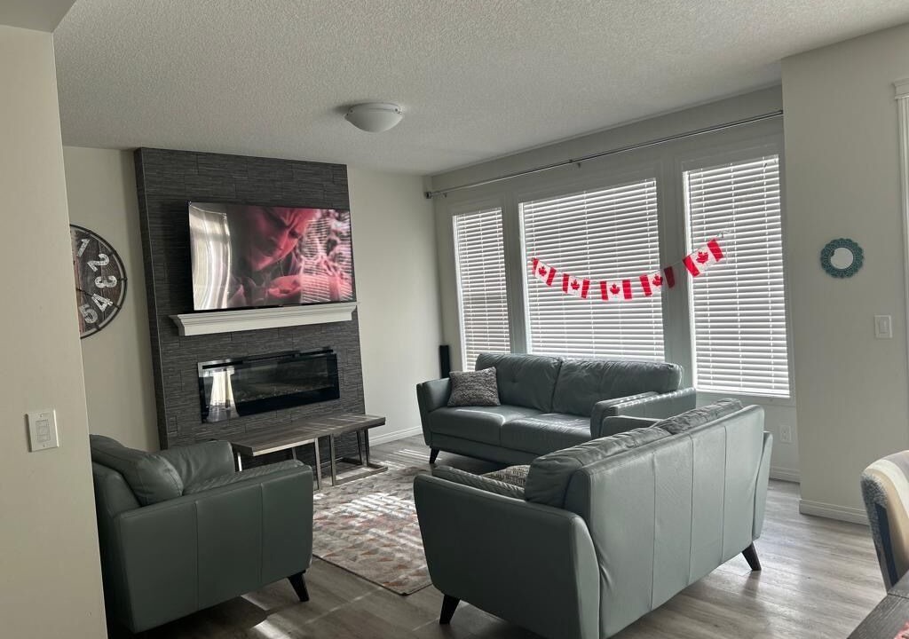 Photo of Livingroom in Sage Hill