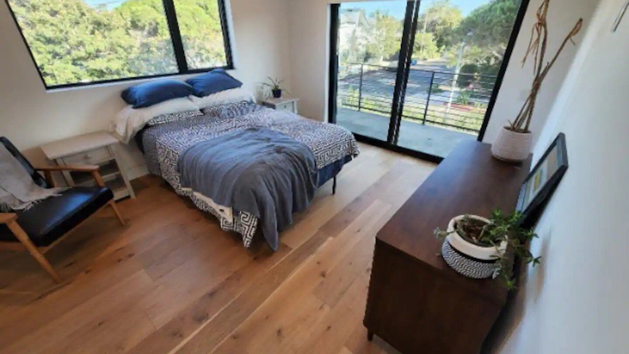 Photo of Bedroom in Mar Vista