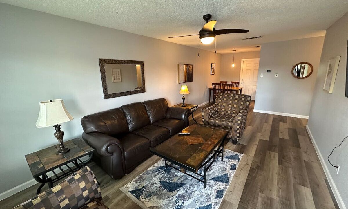 Photo of Livingroom in Northwest Los Angeles Heights