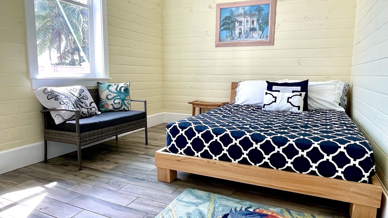 Photo of Bedroom in Schooner Bay
