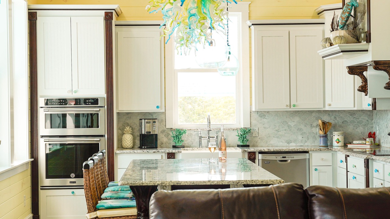 Photo of Kitchen in Schooner Bay