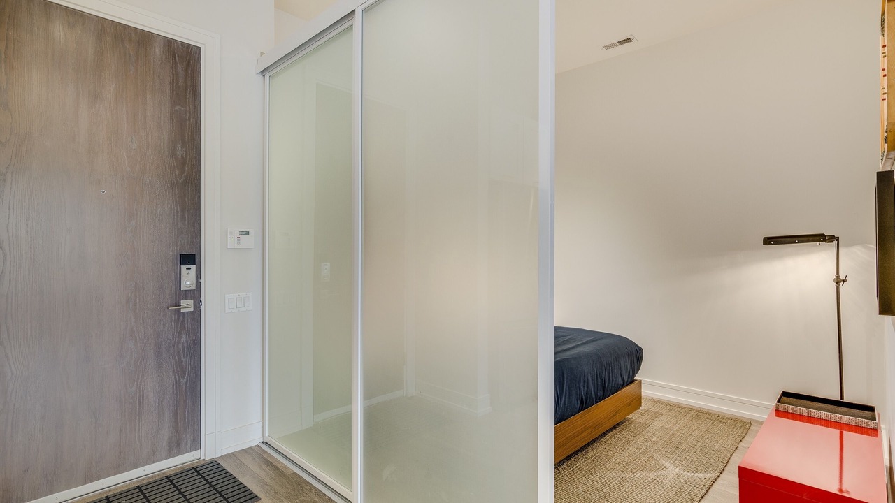 Photo of Bedroom in Sheridan Park