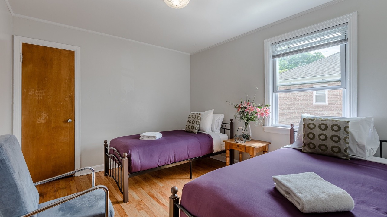 Photo of Bedroom in Evanston