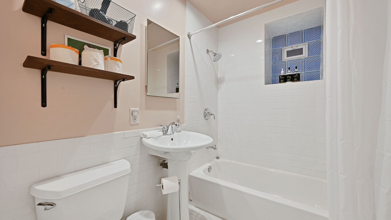 Photo of Bathroom in Wicker Park