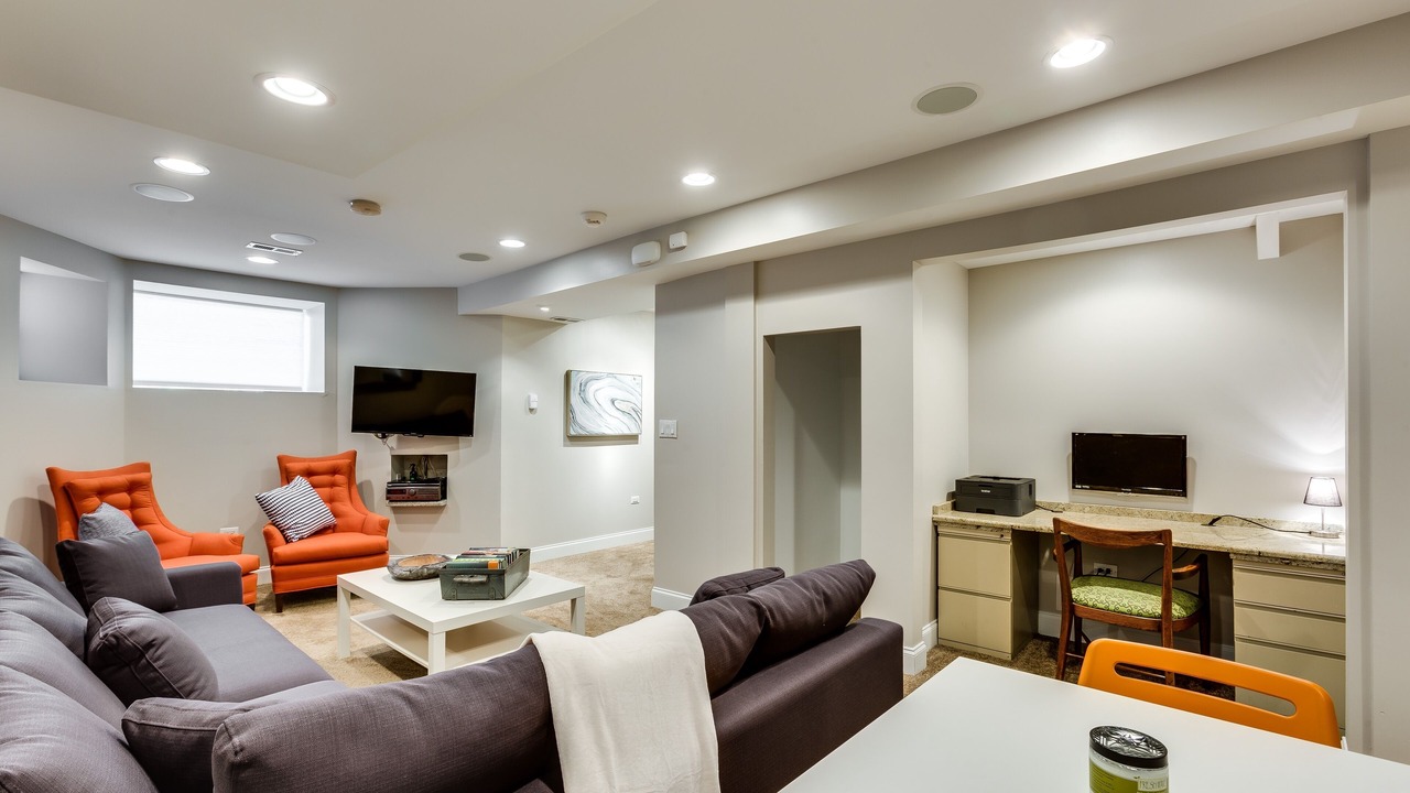 Photo of Bedroom in Logan Square