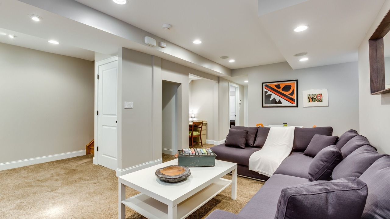 Photo of Bedroom in Logan Square