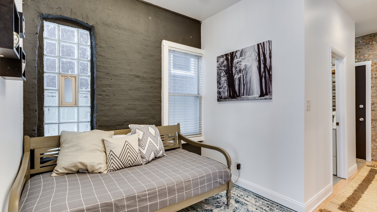 Photo of Bedroom in West Town