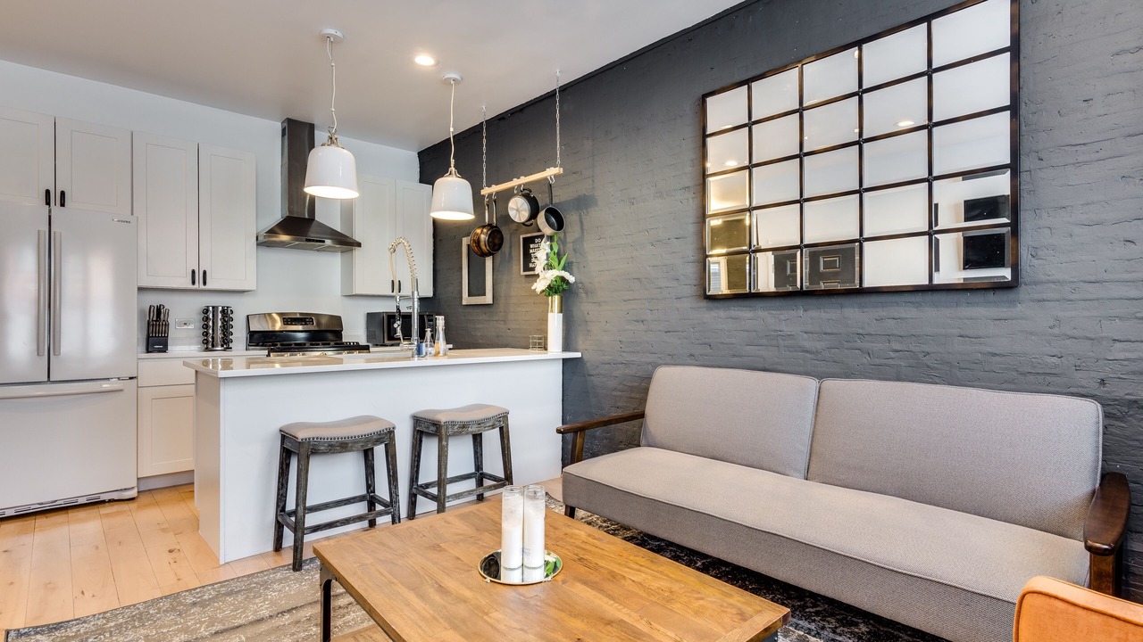 Photo of Bedroom in West Town