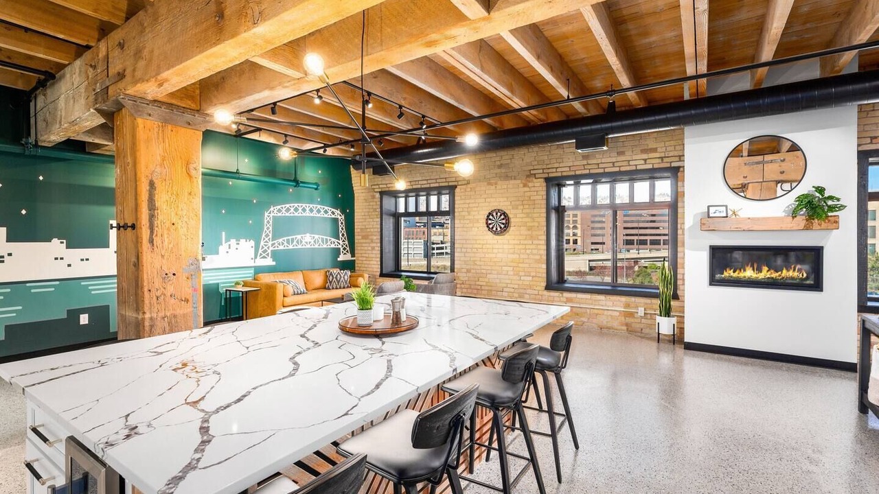 Photo of Livingroom in Downtown - Waterfront