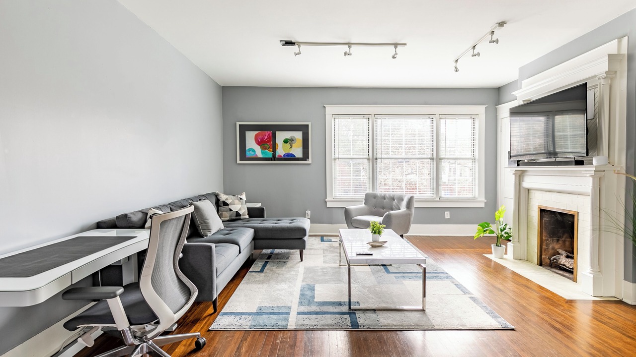 Photo of Bedroom in Oak Lawn