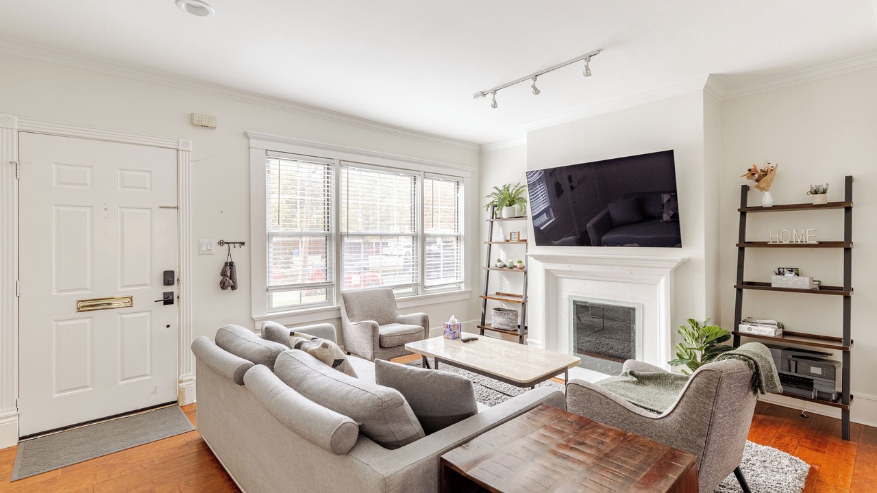 Photo of Bedroom in Oak Lawn