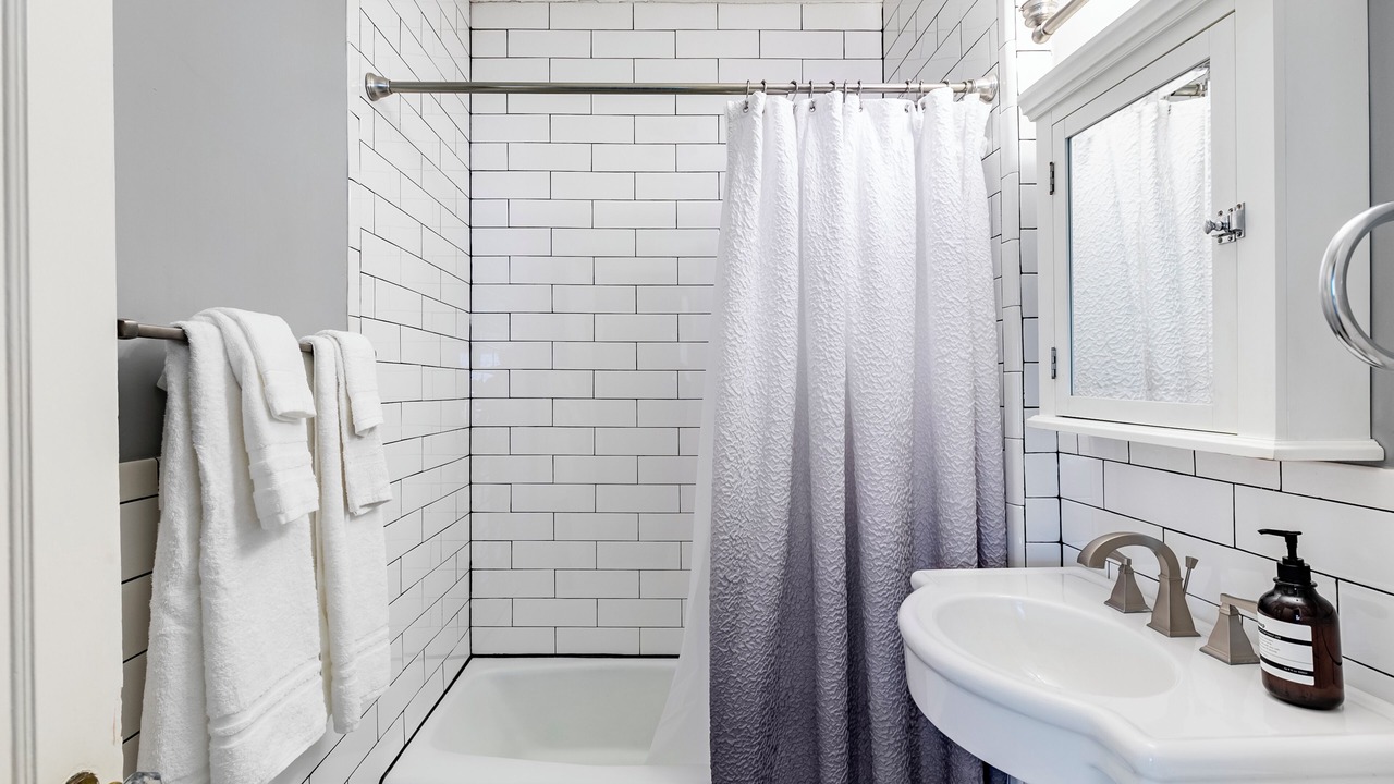 Photo of Bathroom in Oak Lawn