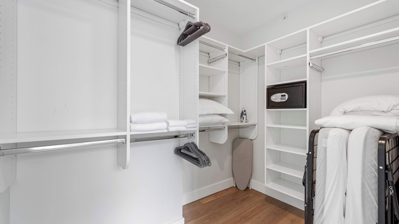 Photo of Bedroom in River West