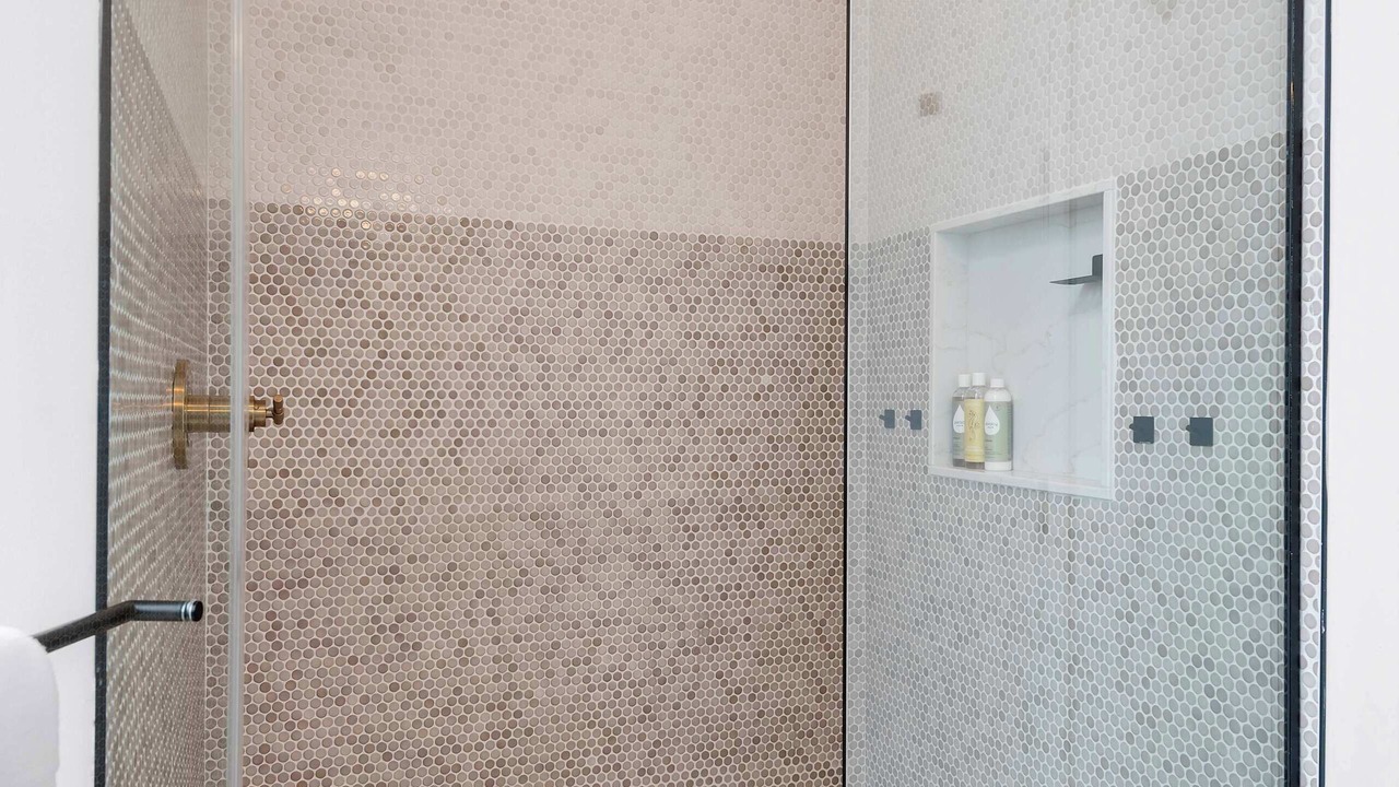 Photo of Bathroom in River West