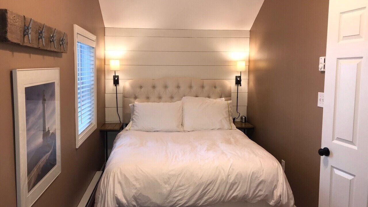 Photo of Bedroom in Clinton