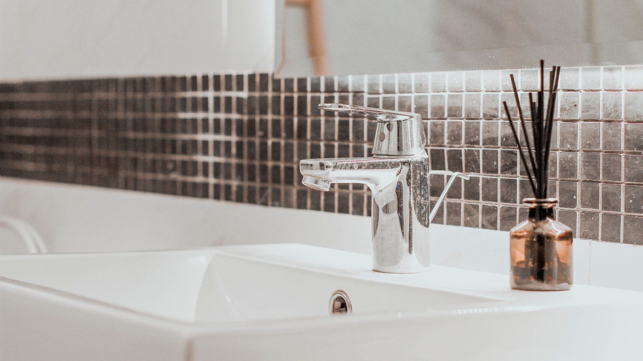 Photo of Bathroom in Tay Ho