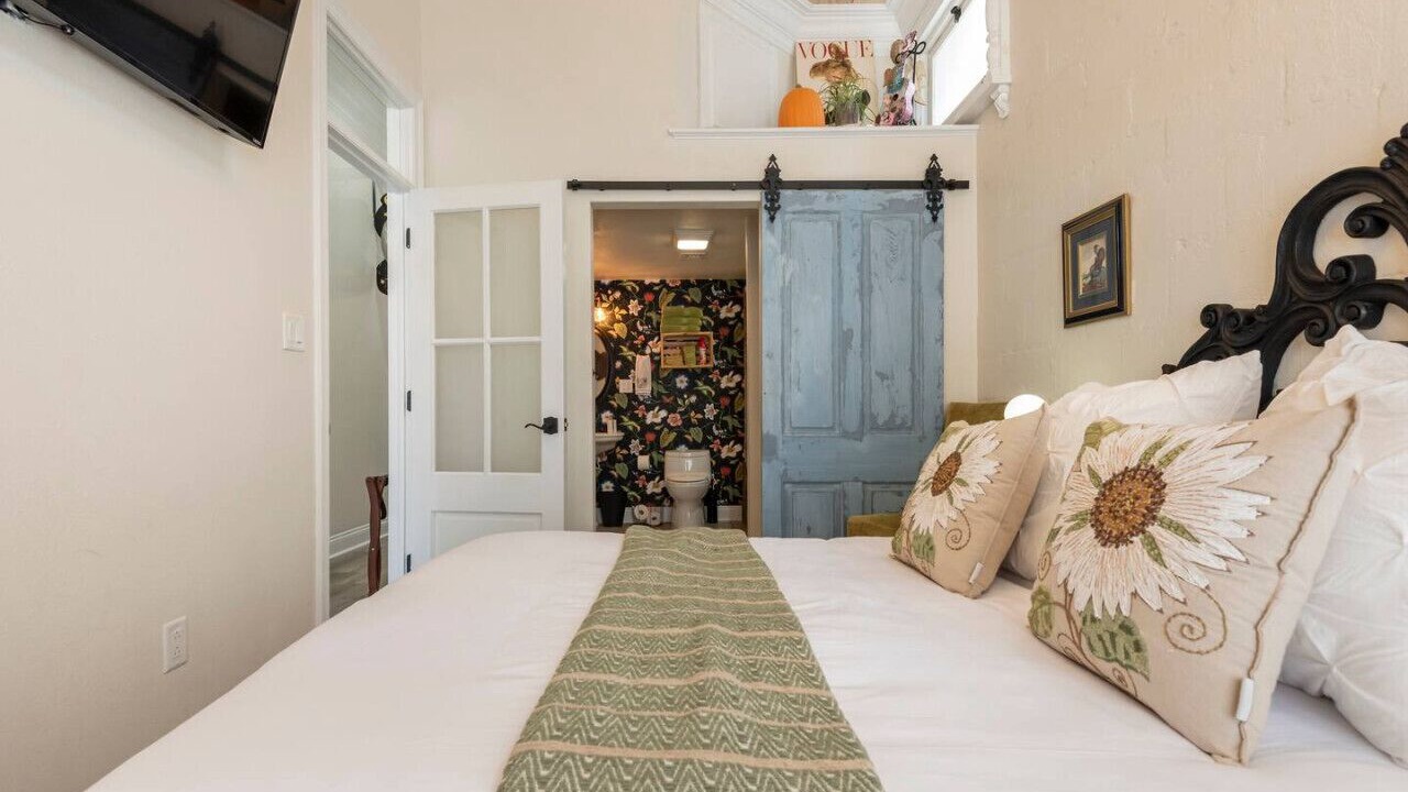 Photo of Bedroom in New Iberia