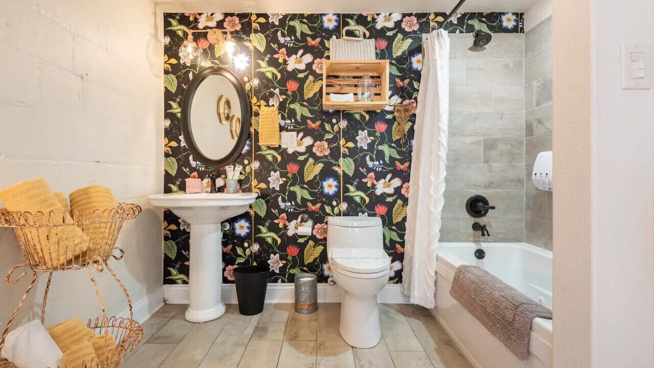 Photo of Bathroom in New Iberia