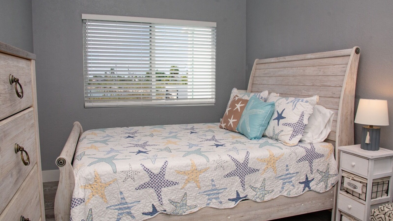 Photo of Bedroom in Treasure Cay