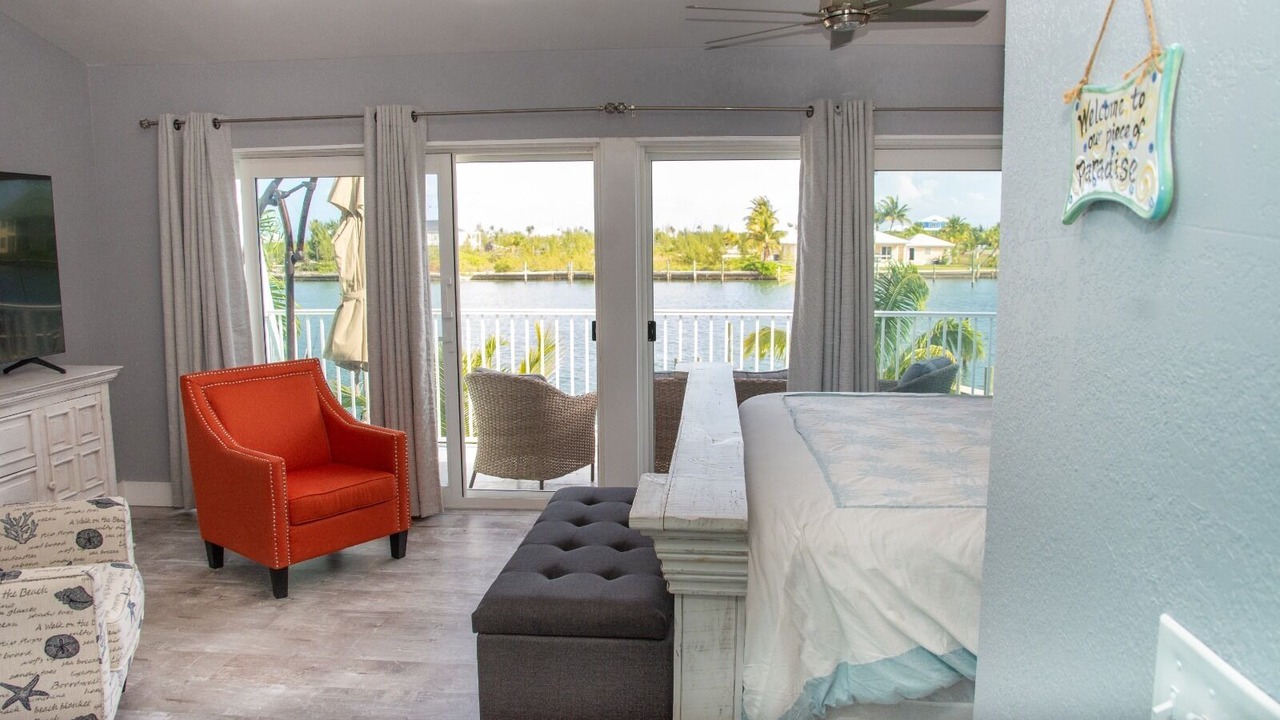 Photo of Bedroom in Treasure Cay
