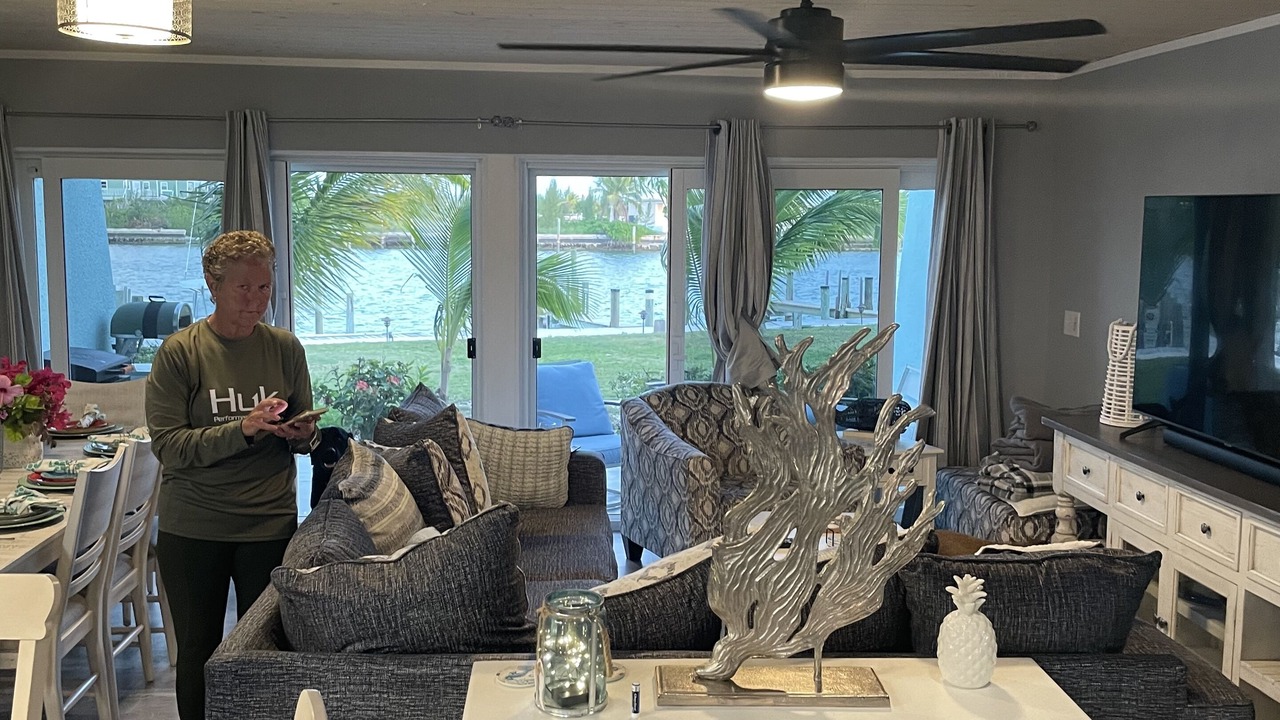 Photo of Livingroom in Treasure Cay